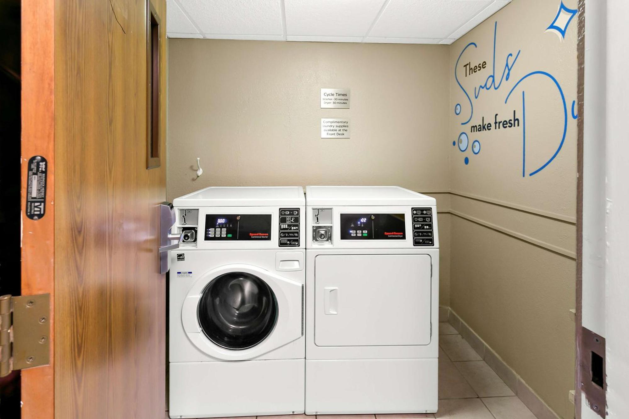 Sonesta Select Greenbelt College Park מראה חיצוני תמונה